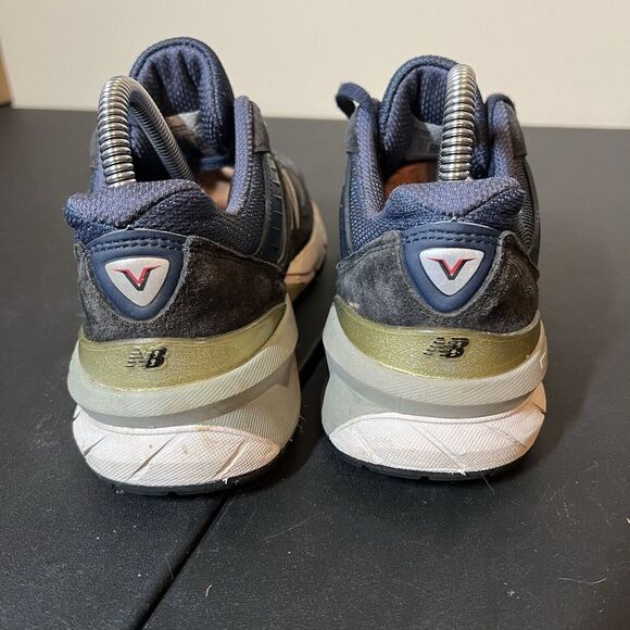 New Balance Made in USA 990 V5 W990NV5 Black Blue Shoes Women's‎ Size 8 B - Picture 5 of 8